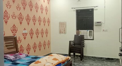 Usha Hotel and Resort Room Type - Family room with double king size bed