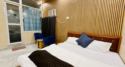 The ARL Hotels & Banquets Room Type - Smart Comfort Executive
