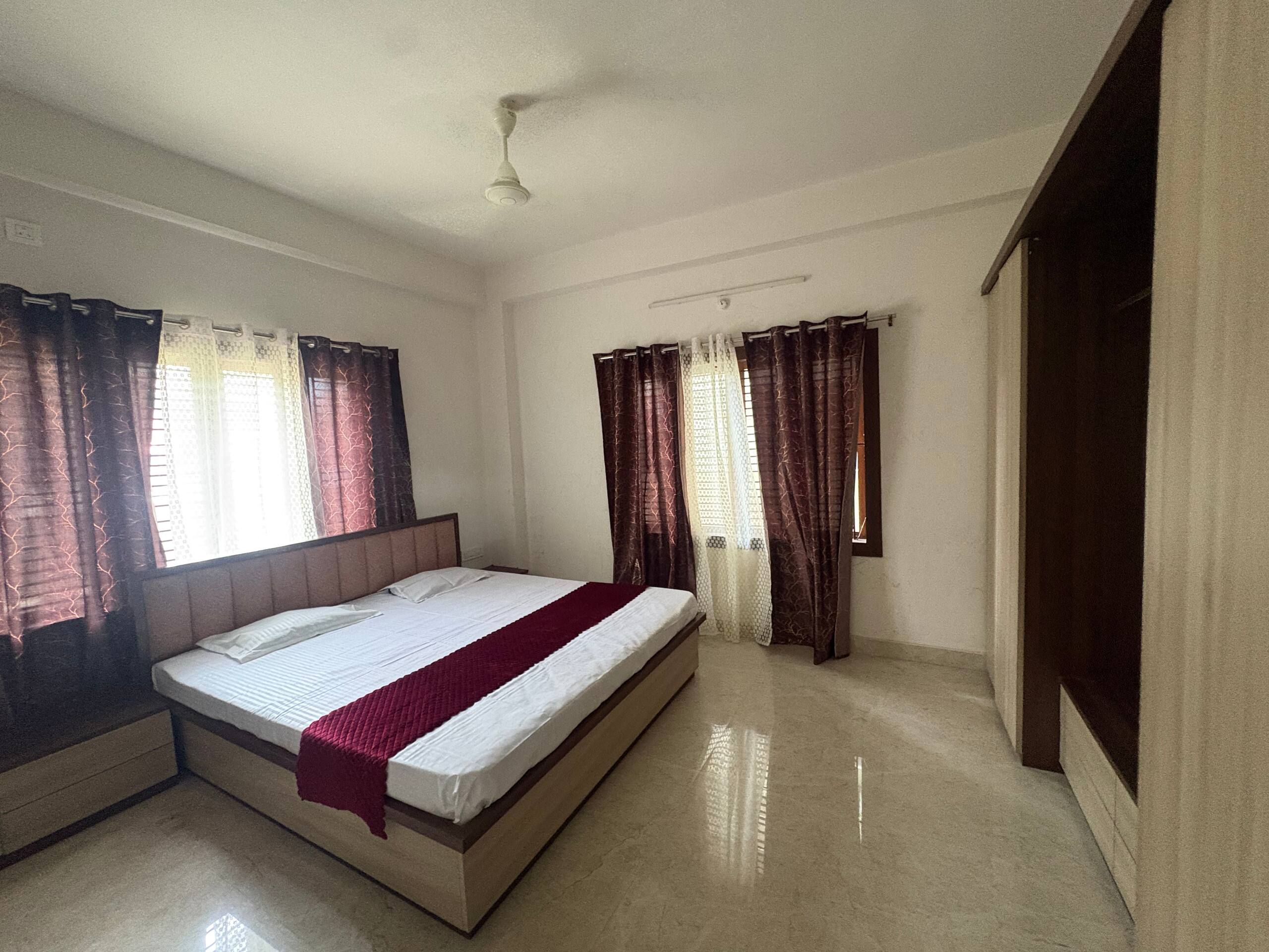 3bhk flat next to Siliguri city centre - Tap to explore photos