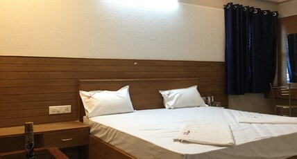 HIGH LIGHT LODGE Room Type - DOUBLE ROOM NON AC