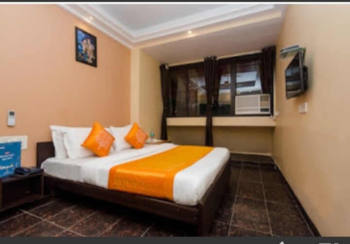Hotel Shubham Mumbai - Tap to explore photos