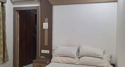 Mayur Hotel Room Type - SEMI DELUXE