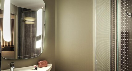 ibis Saint Quentin En Yvelines Velodrome Room Type - 345 sq