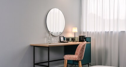 Holiday Inn WINCHESTER Room Type - Premium Room