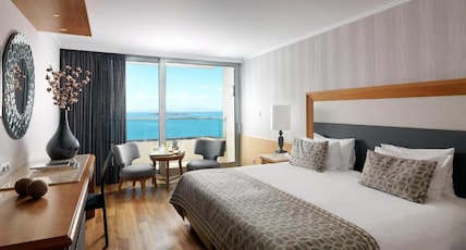 DIVANI APOLLON PALACE & THALASSO Room Type - EXECUTIVE ROOM FRONT SEA VIEW DIVANI APOLLON PALACE & THALASSO Room Type - EXECUTIVE ROOM FRONT SEA VIEW