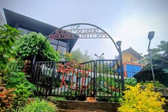 Rocky Top Retreat By StayApart