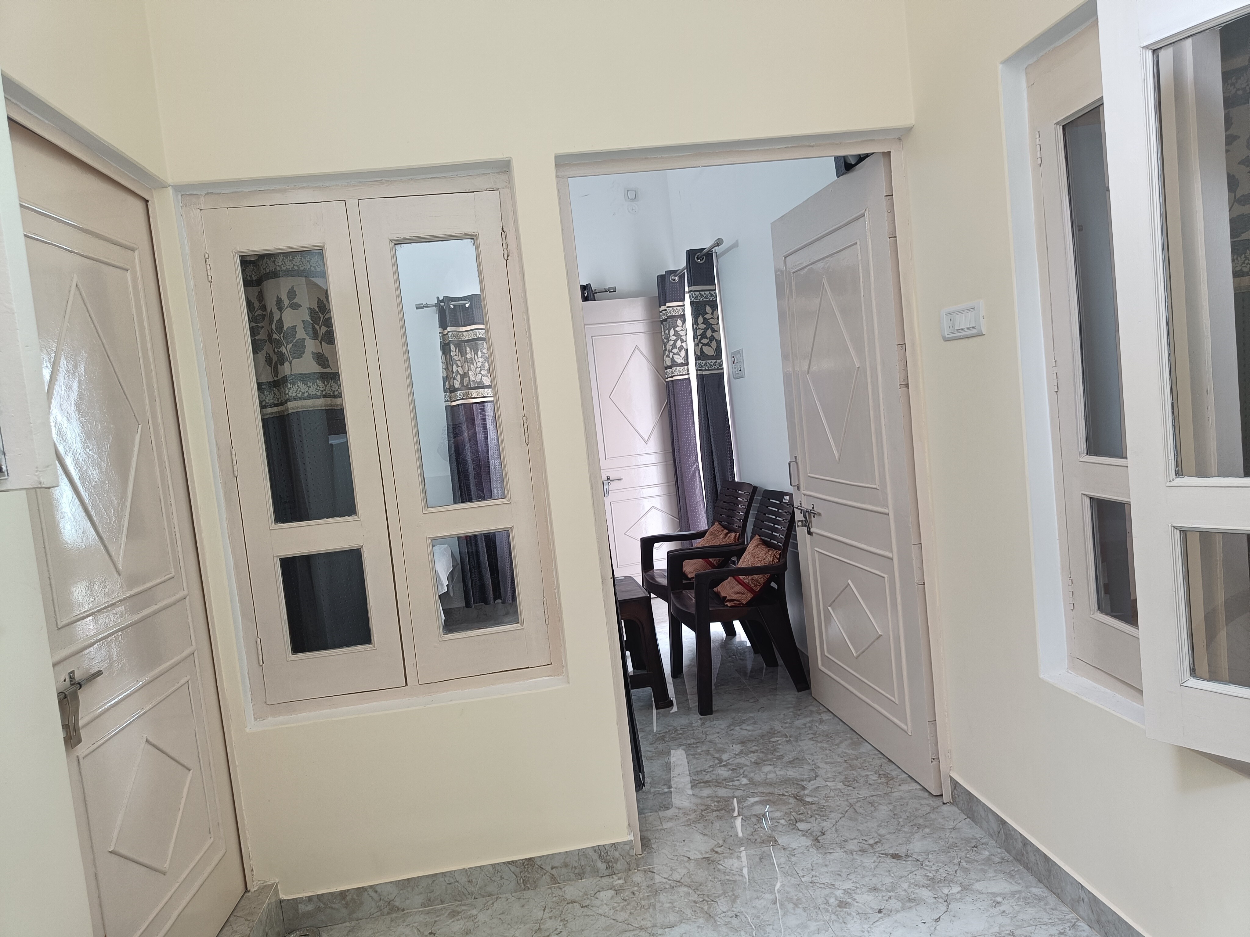 New Mangalam Homestay - Tap to explore photos