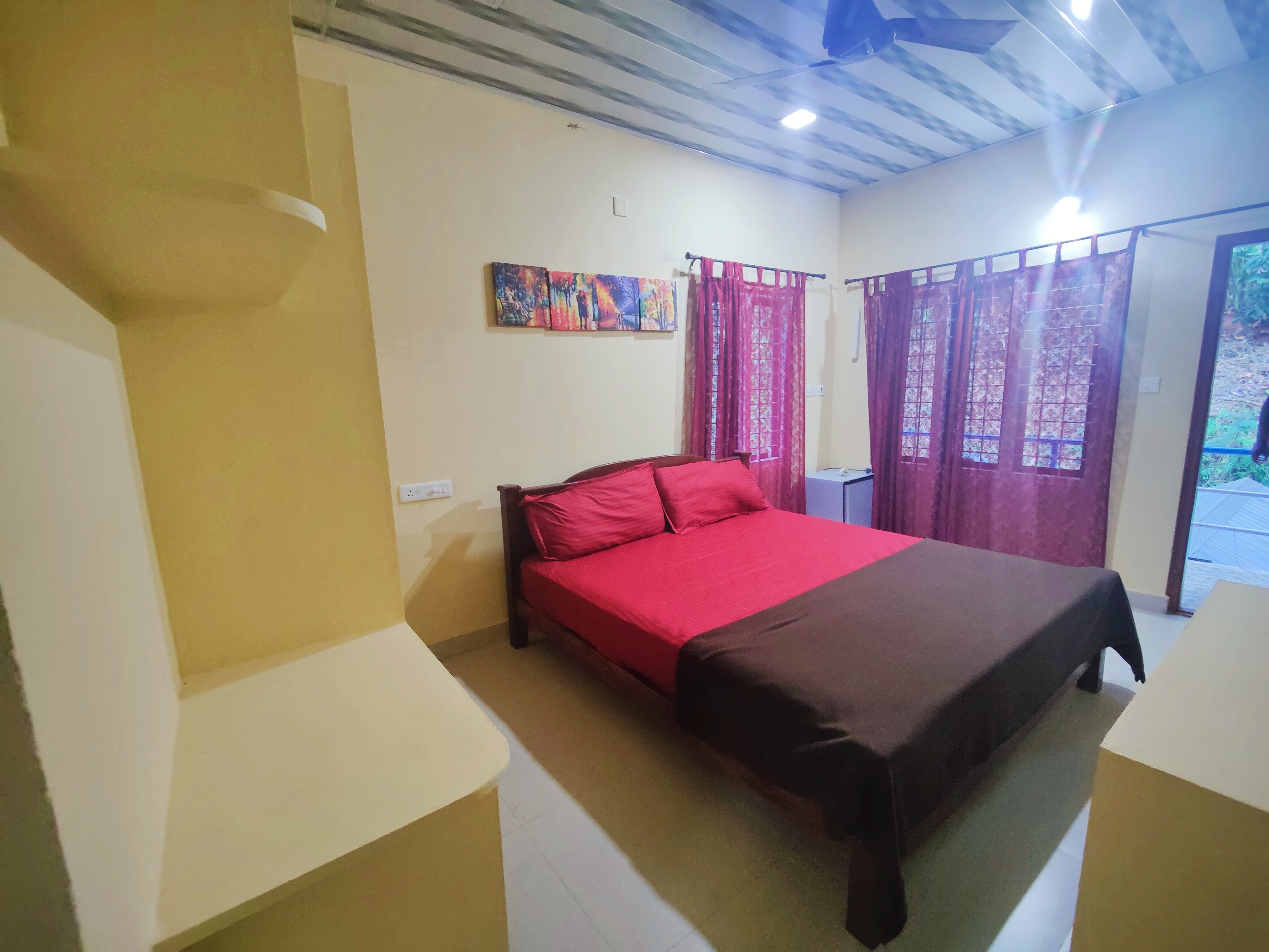Mercys Munnar Homestay | Room & Caretaker - Tap to explore photos