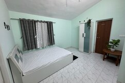 Kaushik Homestay l Quite Retreat Nr Sula Vineyard