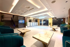 THE LANDMARK RADIANT HOTEL