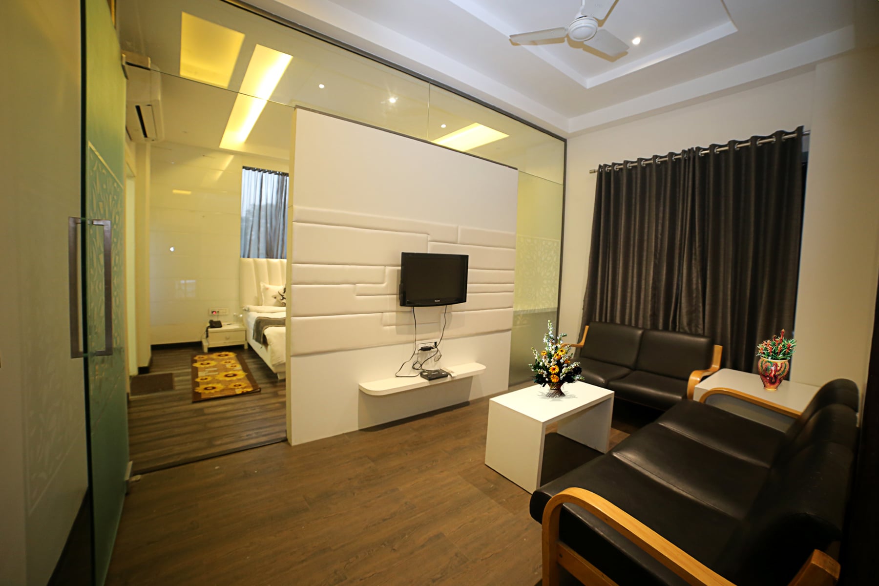 Main gallery
