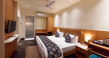 Ankit Hotels By M Square Room Type - Deluxe Room