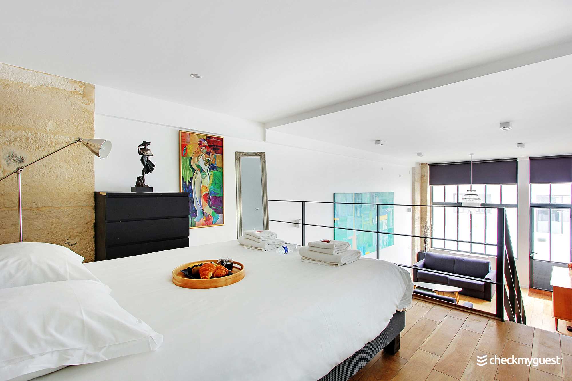 Elegant apartment - 1BR/6P- Grands Boulevards - Tap to explore photos