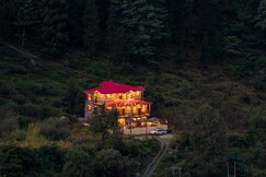 Offbeat Pulga (near Kasol) by Pack
