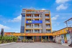 FabHotel Raj