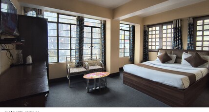 Hotel Mount Meridian Room Type - DELUXE DOUBLE ROOM