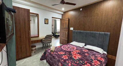 Virasat Homes Room Type - Room 103 - Standard room with attached washroom