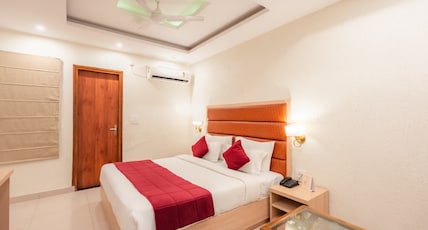 MJ Ghai Residency Room Type - Executive Room with Working Desk (No Window Room) MJ Ghai Residency Room Type - Executive Room with Working Desk (No Window Room)