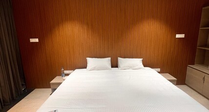 AC Tower Room Type - Suite Room