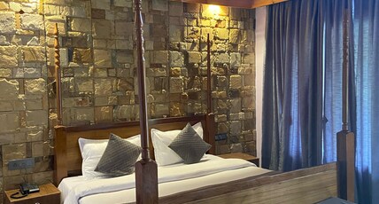 Junglepool Room Type - Premium Cottage