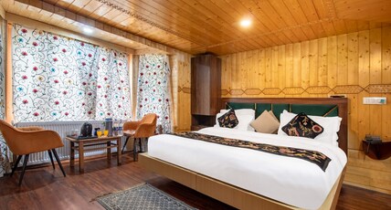 Hotel Tourist Palace (Near Betaab Valley) Room Type - MMT-Deluxe Special