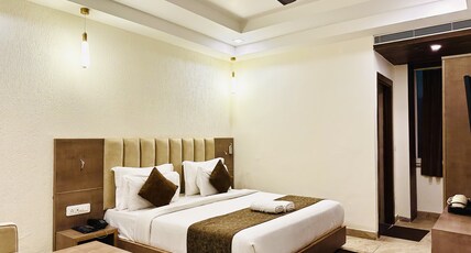 Ab Tropical Stays Room Type - Executive Room with balcony Ab Tropical Stays Room Type - Executive Room with balcony
