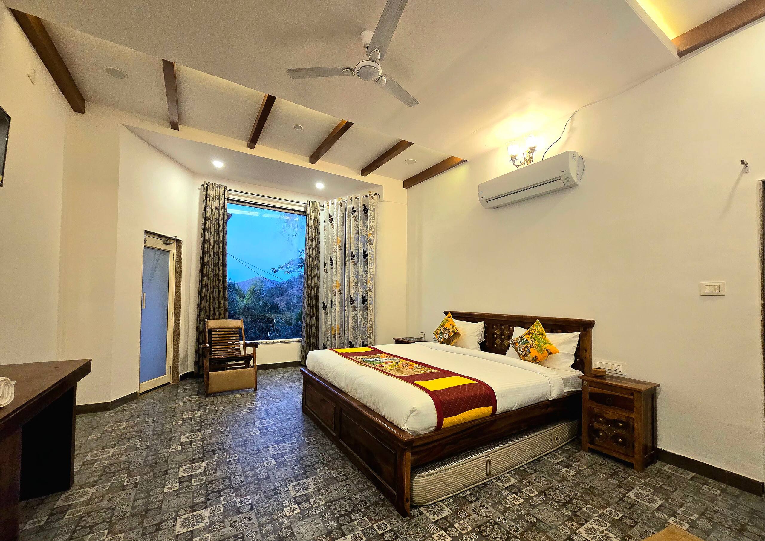 Royal Portico Villa & Resort - Tap to explore photos