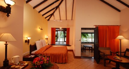 The Raviz Kadavu Room Type - Cottage River View