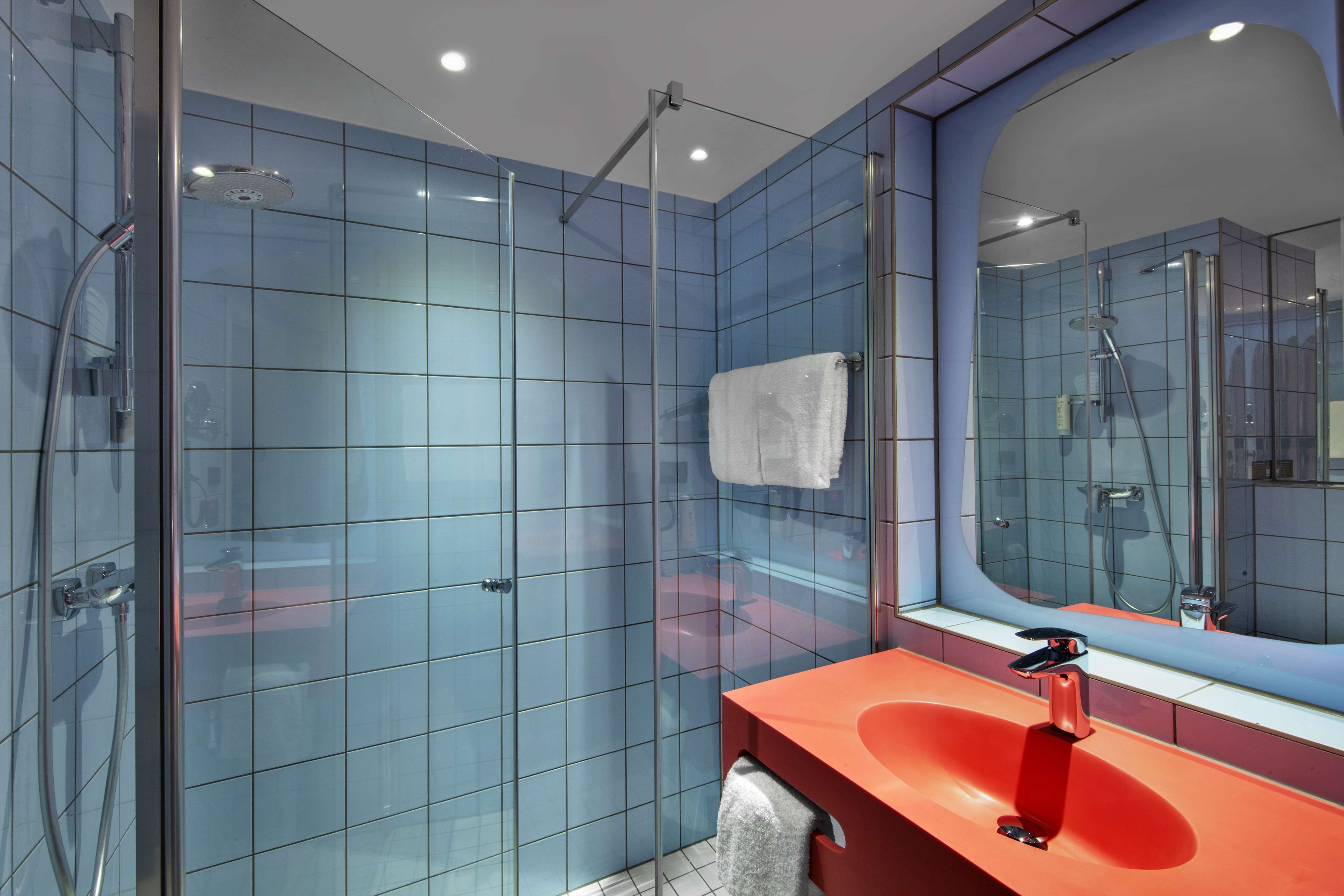 Prize by Radisson, Munich Airport - Tap to explore photos