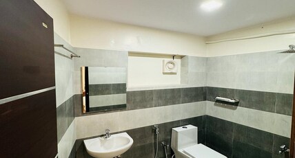 Royal Plaza City Room Type - Family Room