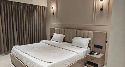 Hotel Gokul Inn & Banquet Room Type - Executive Room