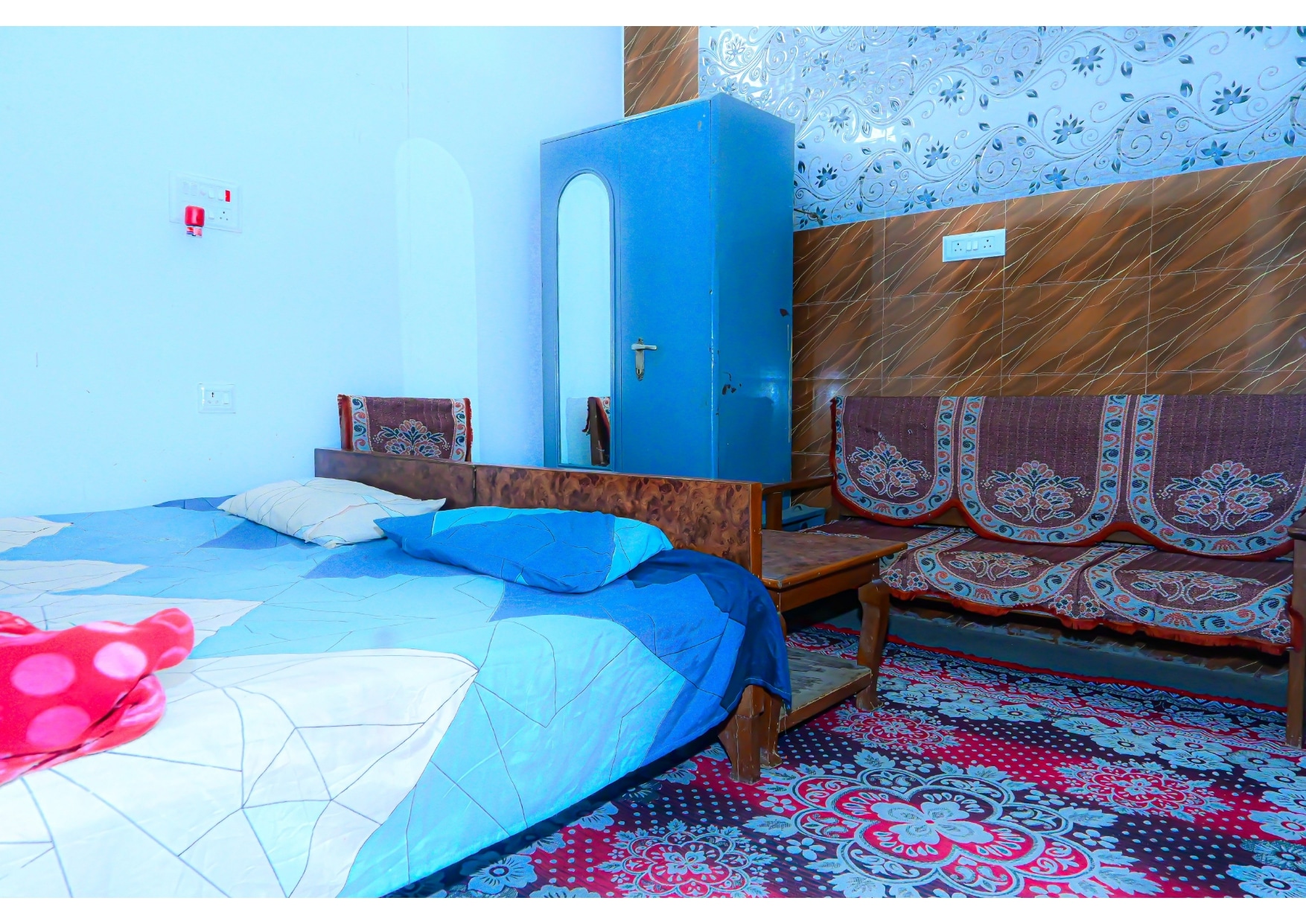 Shree Raja Ram Homestay | On Ram Mandir Road - Tap to explore photos