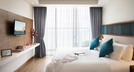 Citadines Bayfront Room Type - Deluxe Room