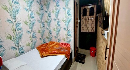Embassy Inn near Rajbari Room Type - Deluxe Double Bed  NON AC