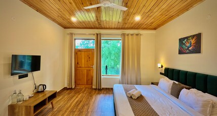 Raison Meadows Room Type - SUPER DELUX  Apple Cottage