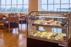 ANA Crowne Plaza Resort Okinawa Uruma Hills