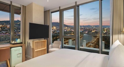 Hilton Garden Inn Tbilisi Riverview Room Type - KING ROOM WITH TERRACE