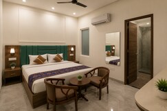 HOTEL LE MIRAGE