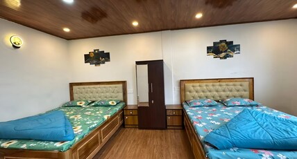 Mountain paradise homestay batashia loop Room Type - Quad room with balcony