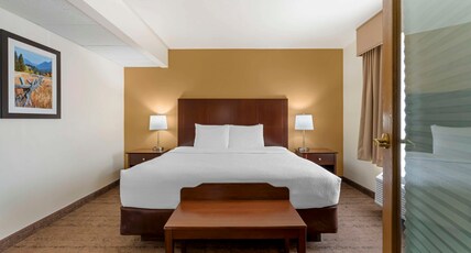 BEST WESTERN YELLOWSTONE CROSS Room Type - Suite-1 King Bed, Non-Smoking, Wireless High-Speed Internet, Microwave And Refrigerator, Conference BEST WESTERN YELLOWSTONE CROSS Room Type - Suite-1 King Bed, Non-Smoking, Wireless High-Speed Internet, Microwave And Refrigerator, Conference