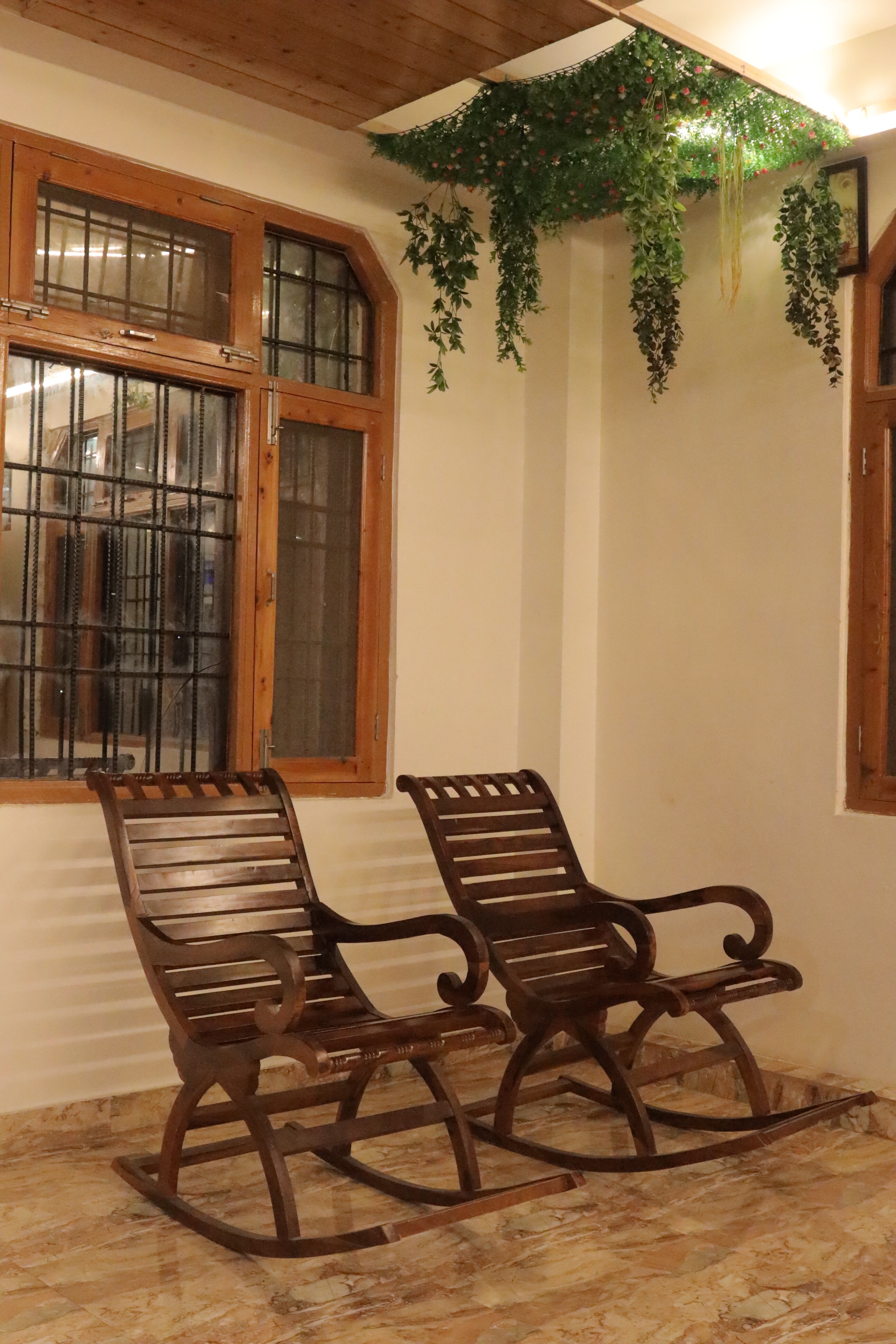 NAANI KA GHAR, SAMAIRAZ - Tap to explore photos