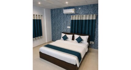 FabHotel Embark Inn Room Type - Deluxe Room