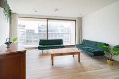 City Centre Retreat for 12 in Antwerp