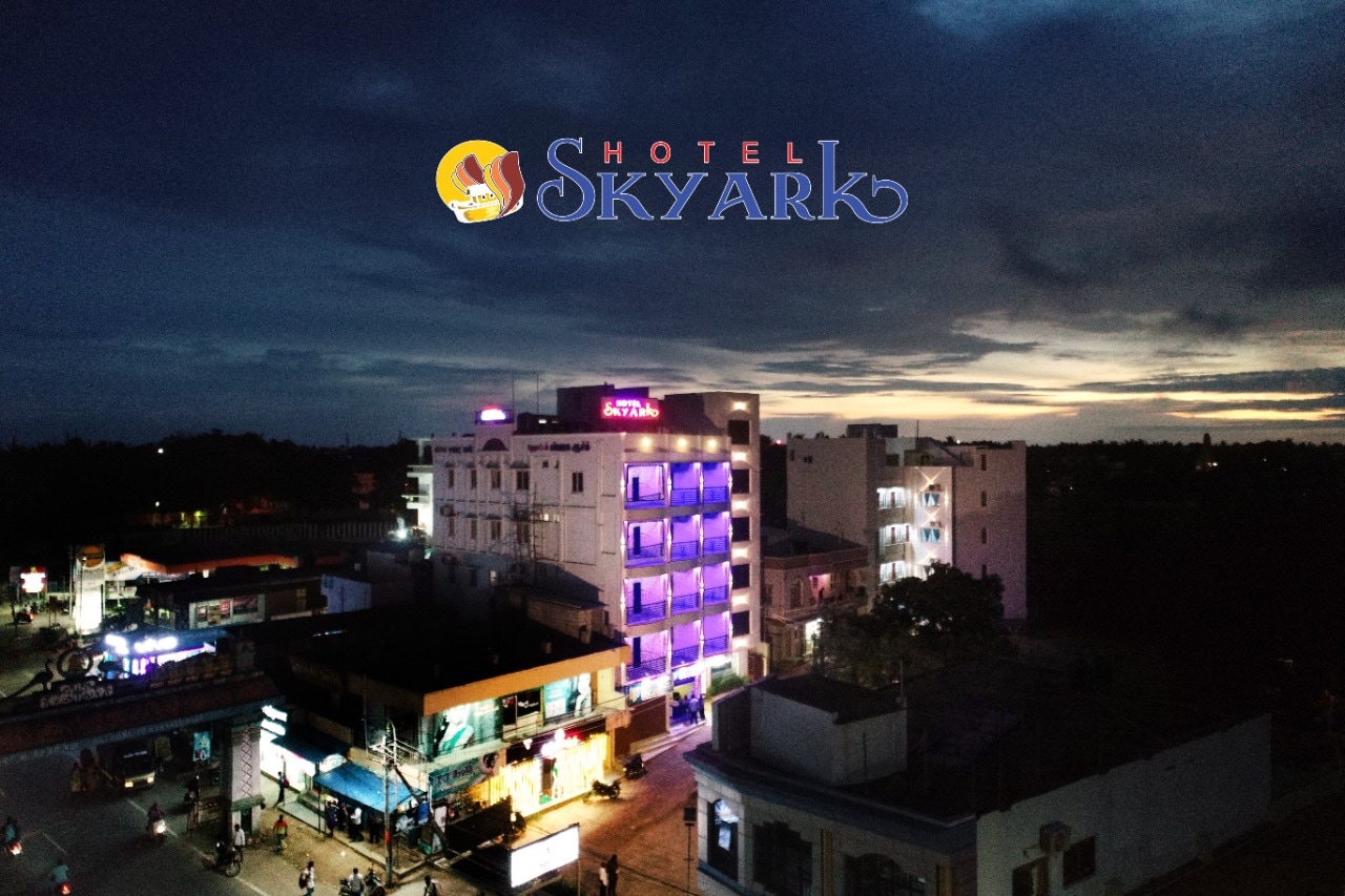 SkyArk - Tap to explore photos