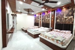 Radhe Palace Omkareshwar