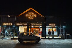 Hotel Karans Inn