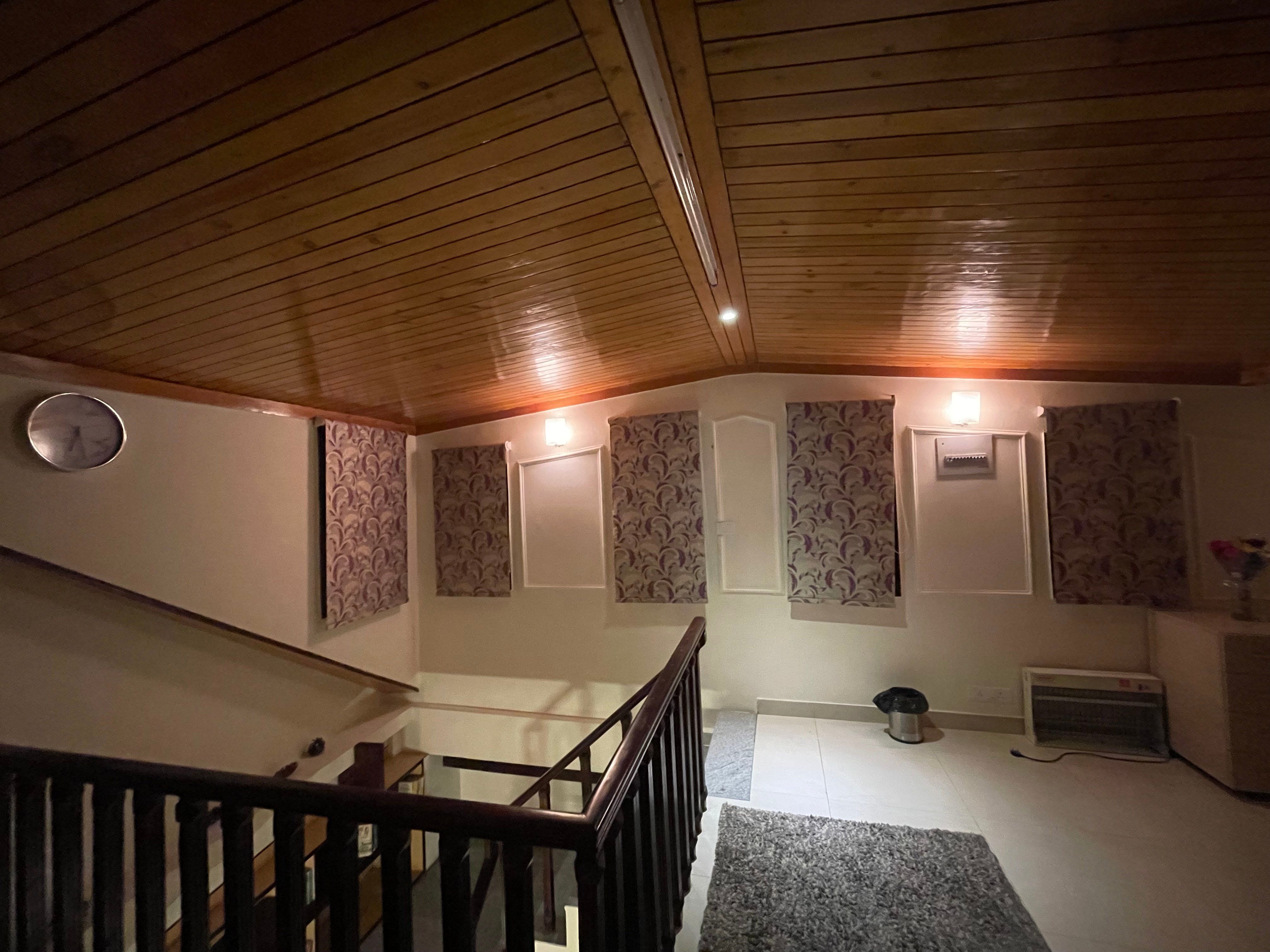 Sun Breeze | Entire 4 BHK Villa - Tap to explore photos