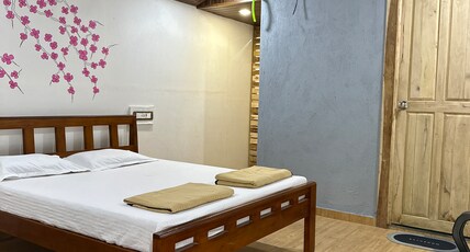 Blue Green Exotica Room Type - Delux Safari Cottage