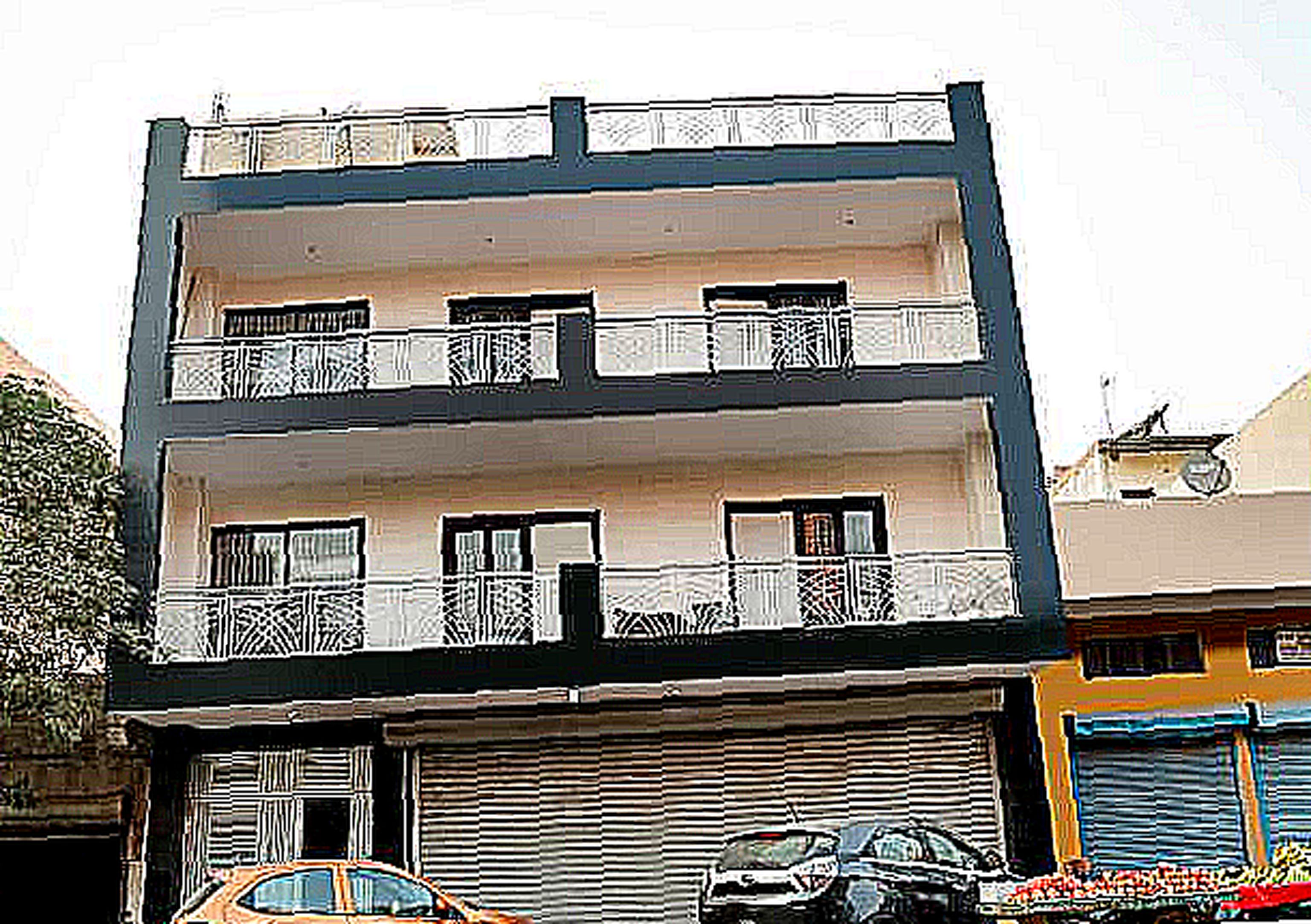 Hotel O Surya Plus - Tap to explore photos