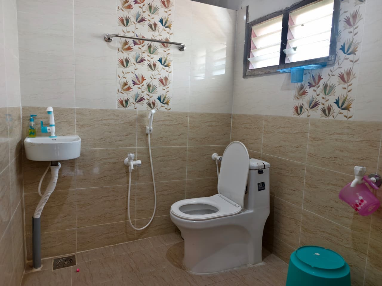 Happy Homestay -1BHK - Tap to explore photos